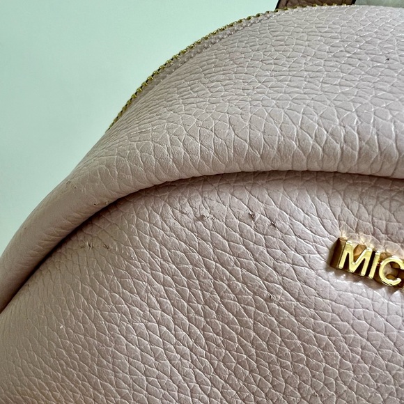 imitation michael kors mini backpack Quinn XS bag leather vanilla/acrn While some are absolutely in love with this product Jaycee Mini XS Signature PVC